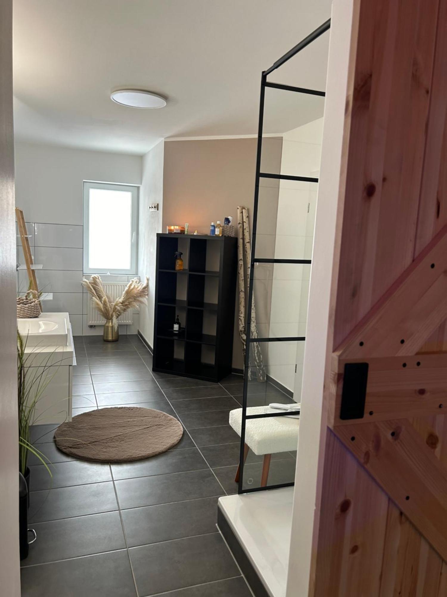 Wellness Mit Whirlpool Und Sauna Homestay Ahlen